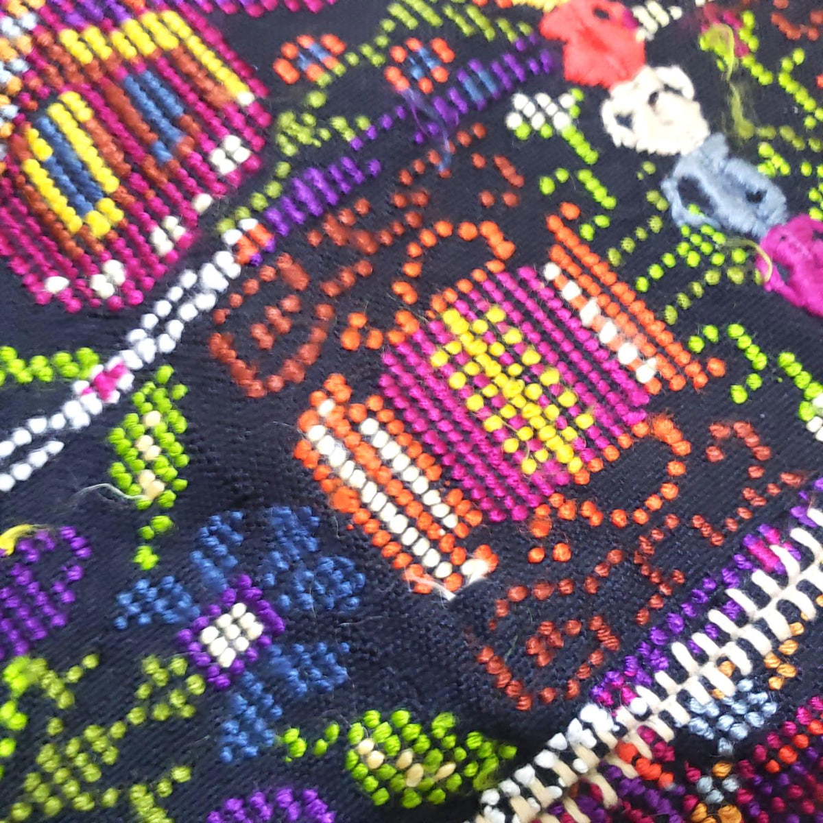 New Unique Guatemala Handmade Weaved Cotton Multicolor ZUNIL DOVES Corte -Fabric per Yard-