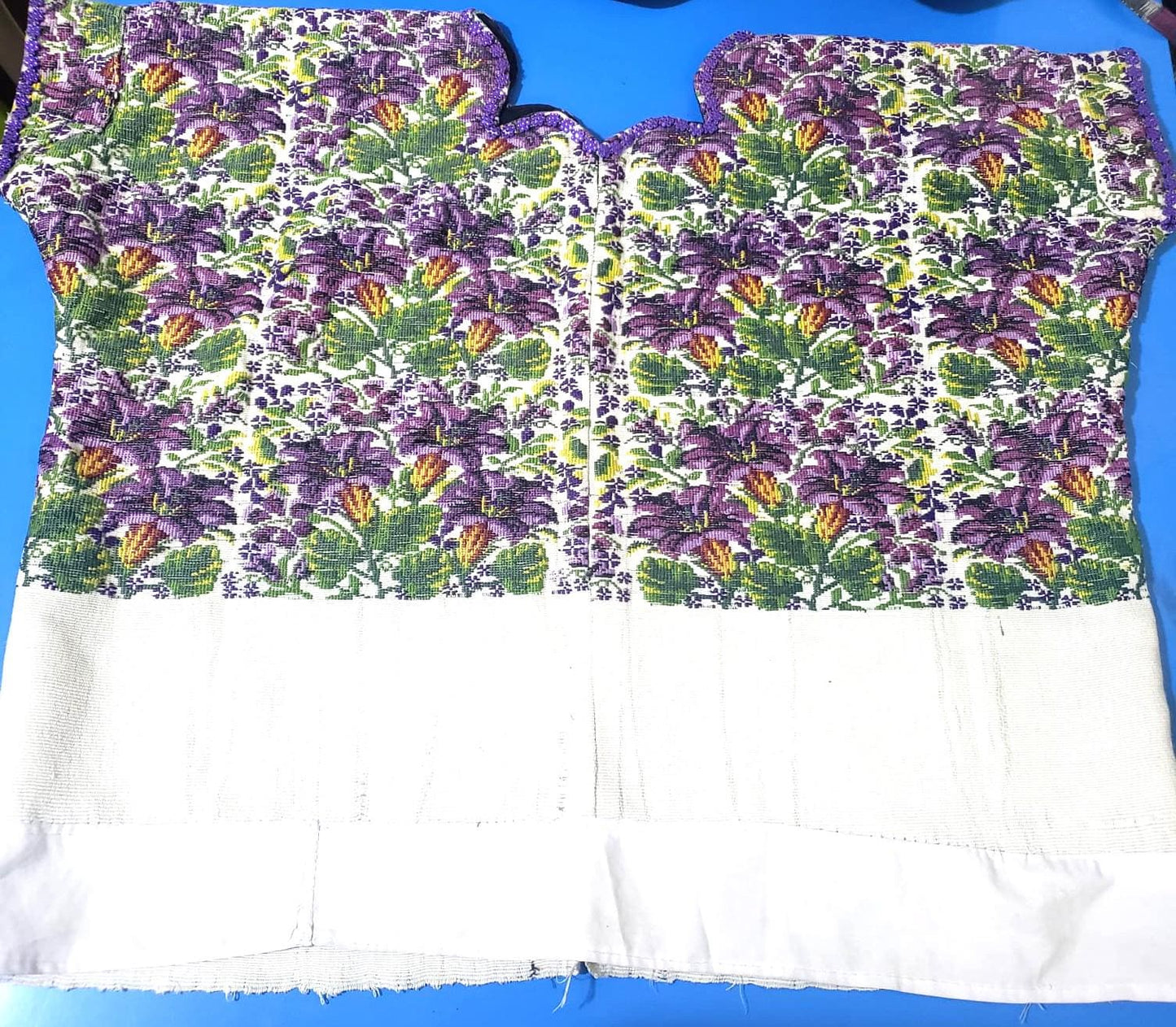 Handmade Weaved WHITE Cotton Huipil, "Mayan Floral" Style, TECPAN Tunique