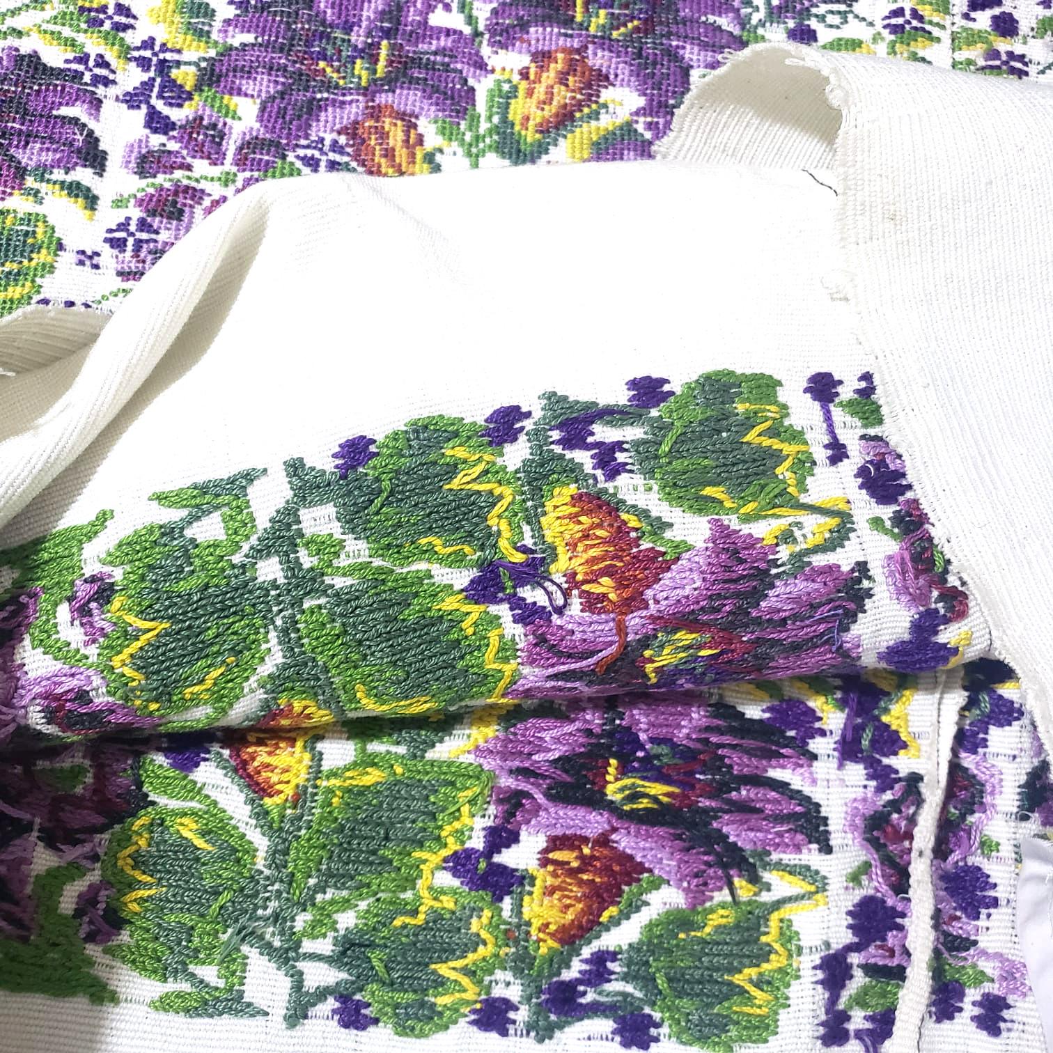 Handmade Weaved WHITE Cotton Huipil, "Mayan Floral" Style, TECPAN Tunique