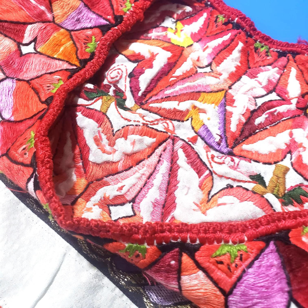 Vintage Guatemalan unique handmade weaved - AGUACATAN Huipil BLOUSE-
