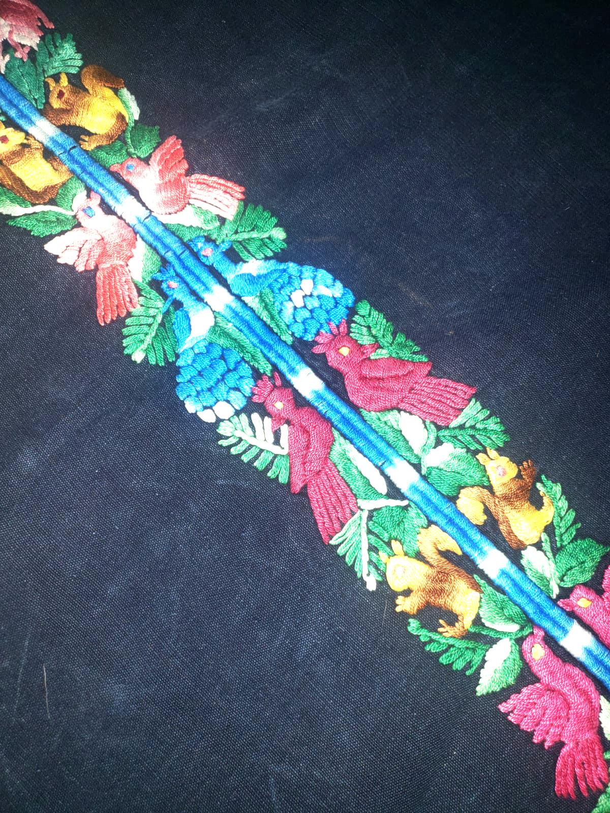 GUATEMALAN XENACOJ Denim Cotton Corte FABRIC Per Yard - Vintage Embroidered Hand Woven Fabric