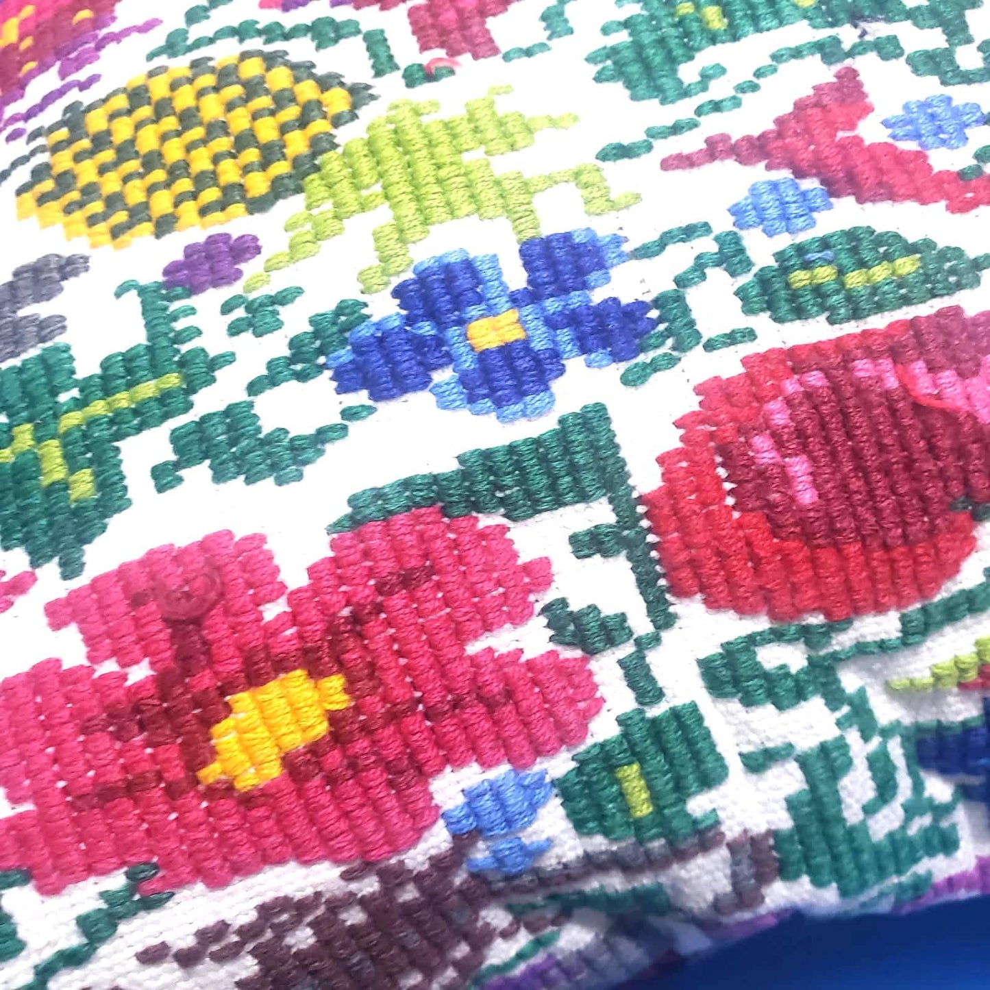 Nebaj Hand Weaved Pillow, MAYAN LIFE Cushion 13x13, White TECPAN Pillow Case