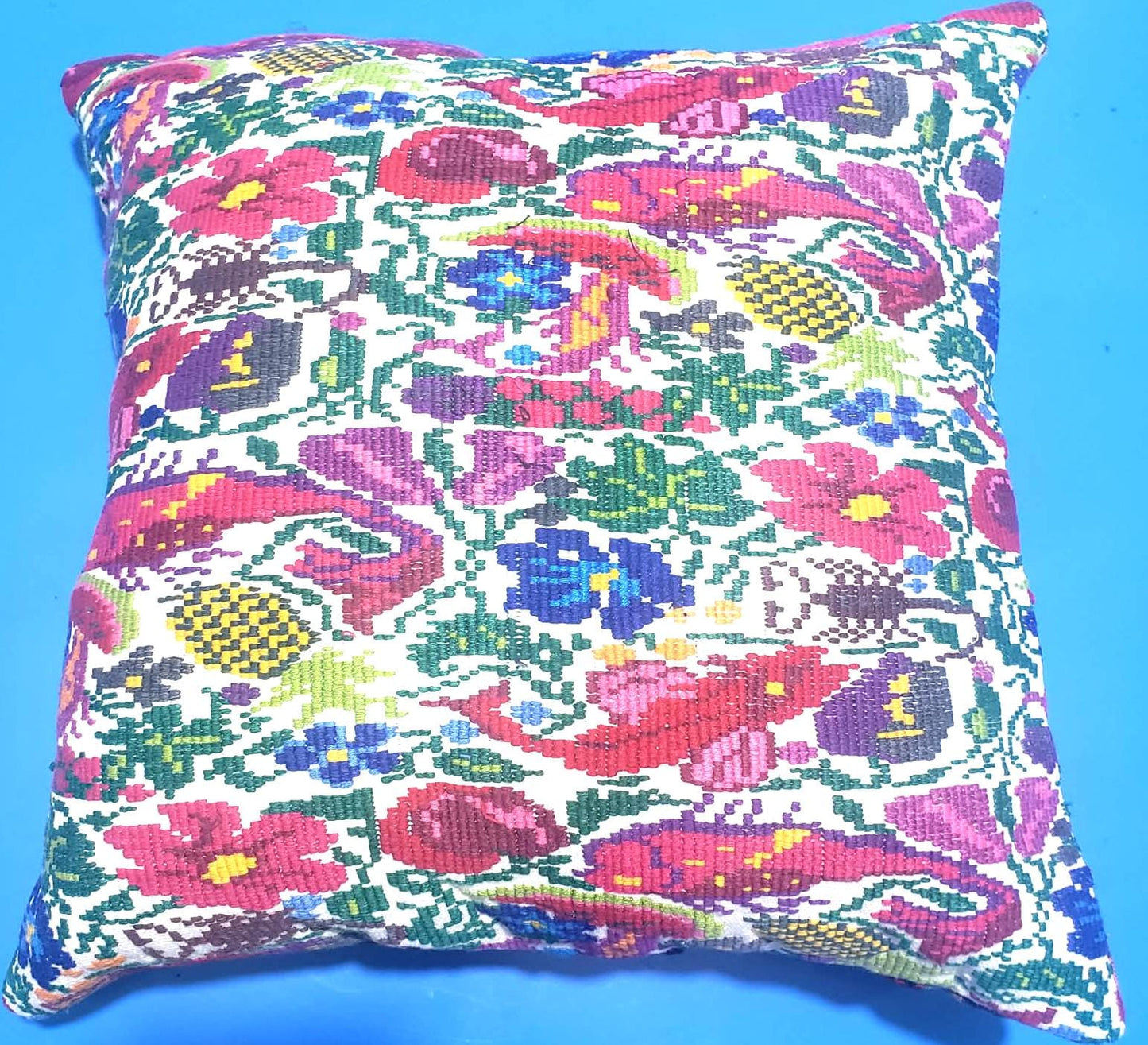 Nebaj Hand Weaved Pillow, MAYAN LIFE Cushion 13x13, White TECPAN Pillow Case