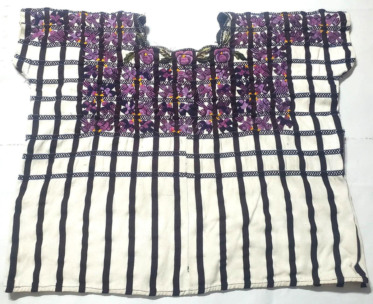 Vintage WHITE Handmade Embroidered BIRDS Santiago Atitlan Huipil Cotton Wall Decor Tapestry