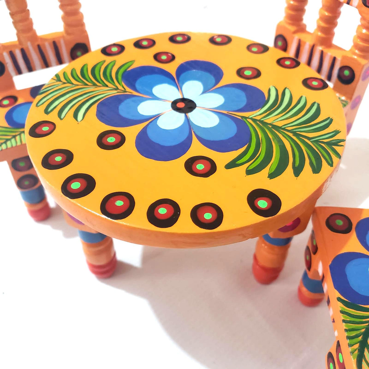 Hand-Painted Pinewood mini TRAY / dish Guatemala, NAHUALA